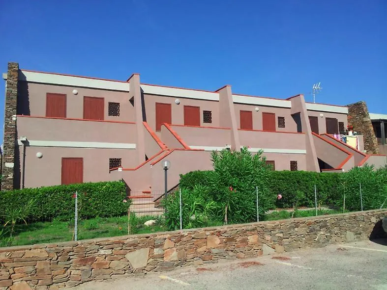 公寓式酒店 Residence Il Poggio 斯廷蒂诺